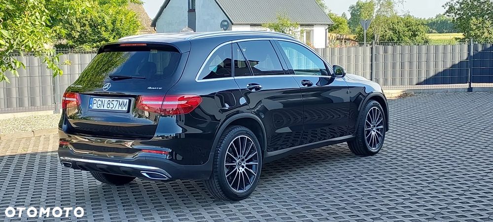 Mercedes-Benz GLC 220 d 4Matic 9G-TRONIC AMG Line - 21