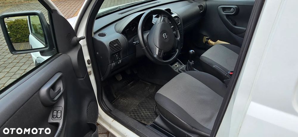 Opel Combo - 19