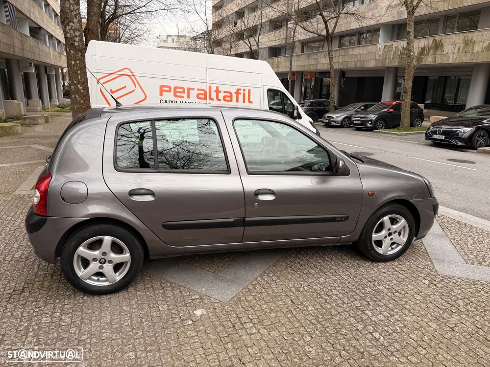 Renault Clio 1.2 16V Extreme - 7