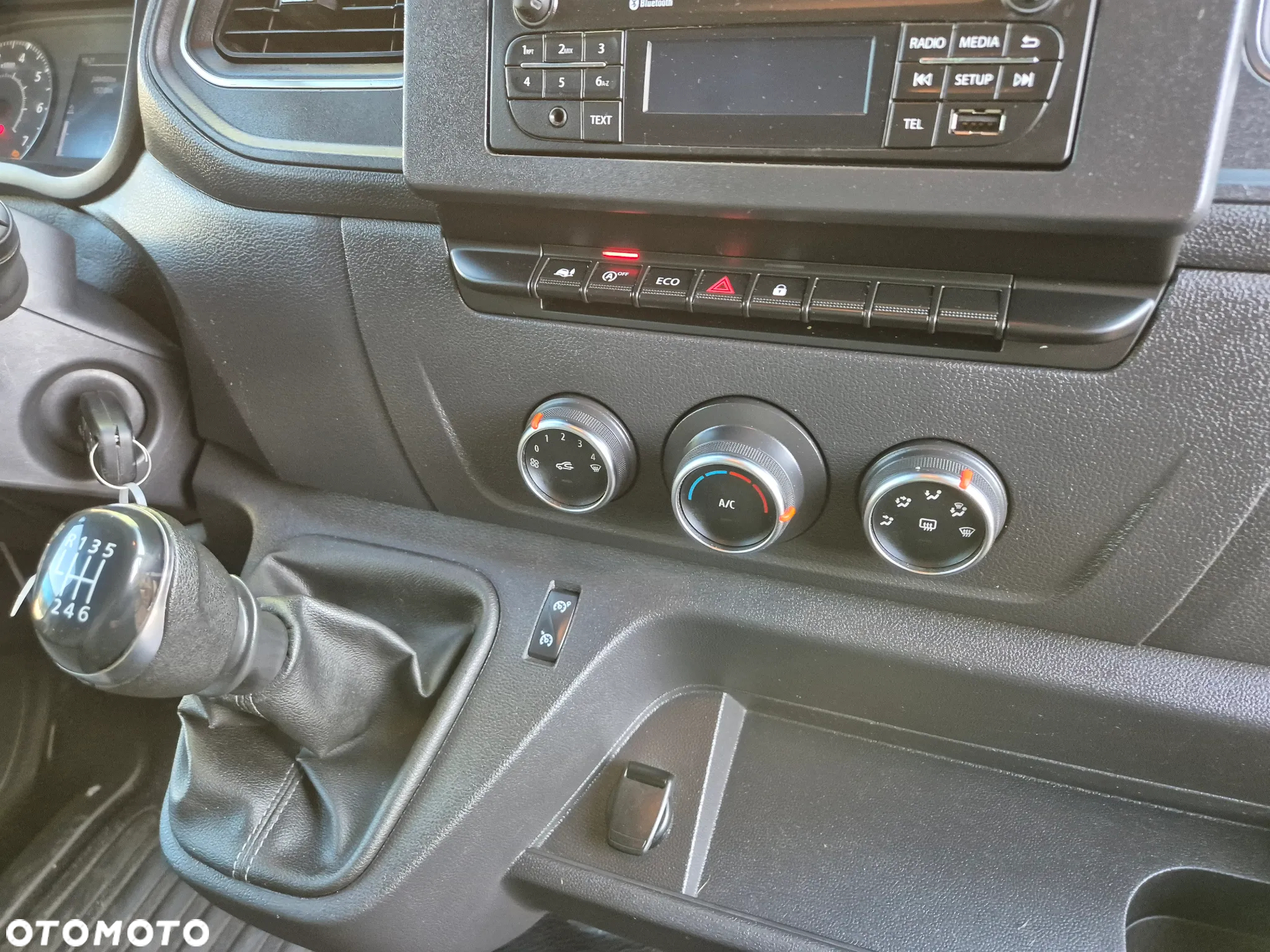 Renault Master - 18