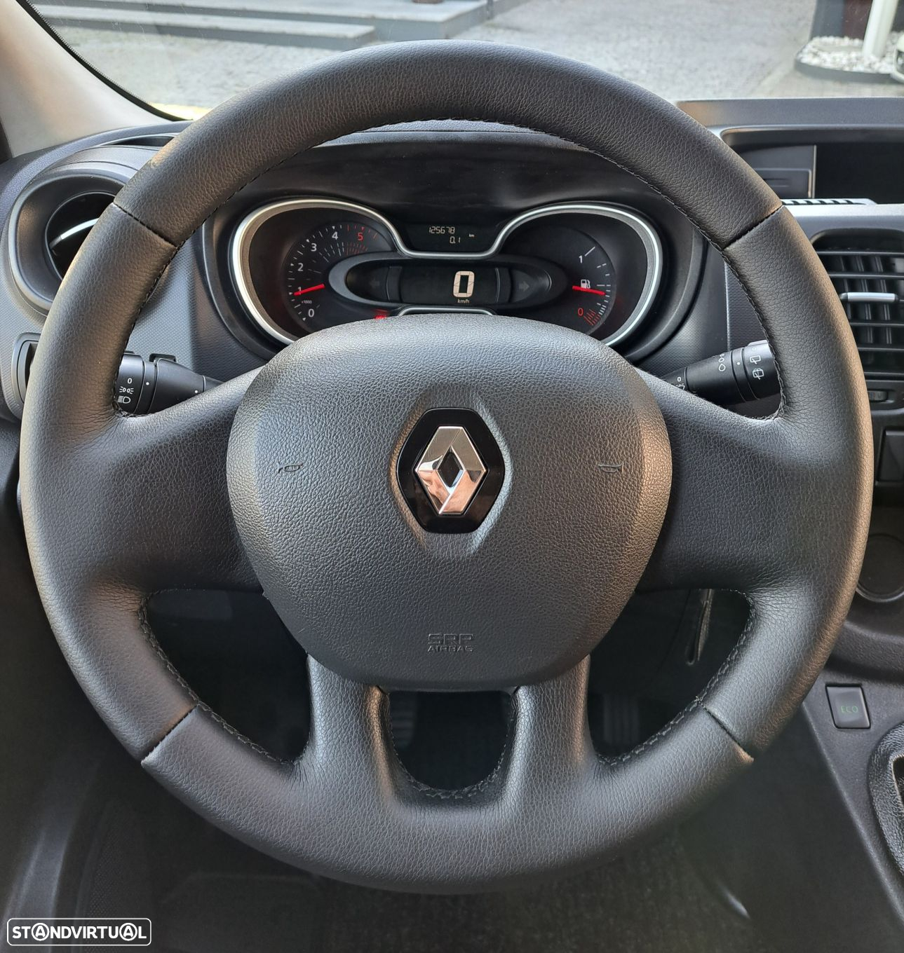 Renault Trafic 2.0 dCi L2H1 ISÓTERMICA FRIGORIFICA - 15