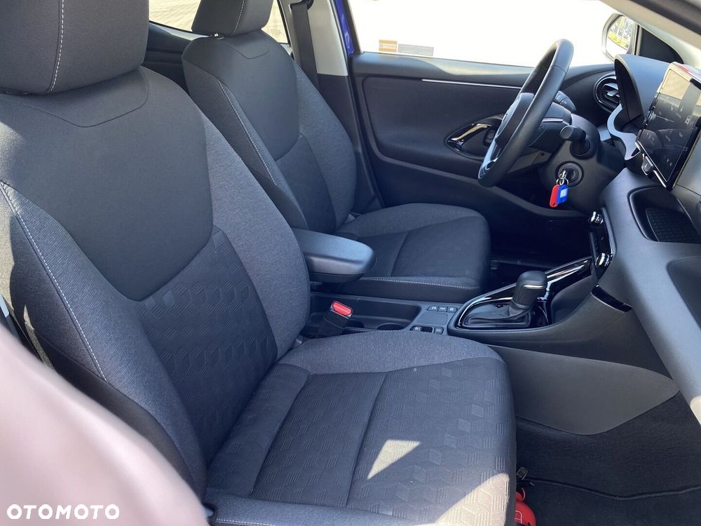Toyota Yaris - 21