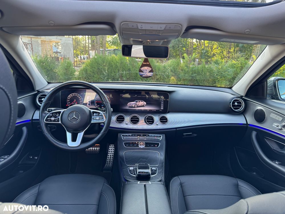 Mercedes-Benz E 300 Aut. - 22