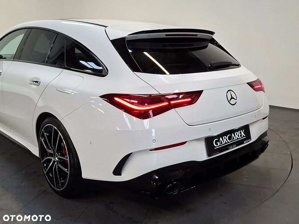 Mercedes-Benz CLA - 8