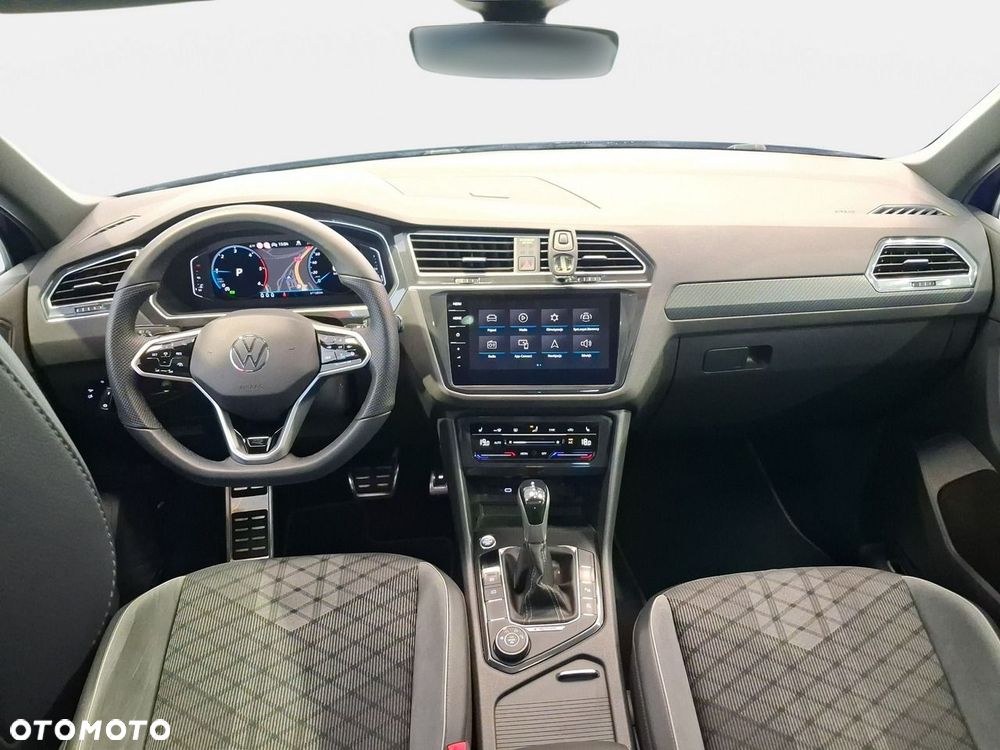 Volkswagen Tiguan - 17
