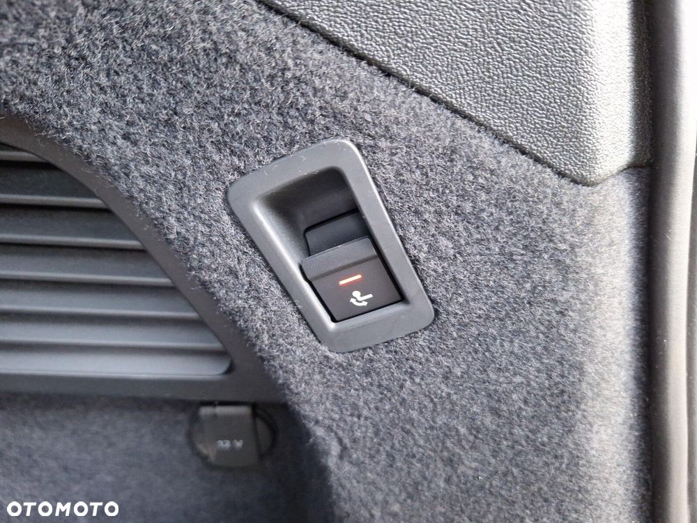 Audi A5 Avant TDI mHEV S tronic - 33