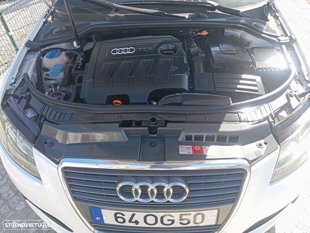 Audi A3 1.6 TDI Attraction - 17