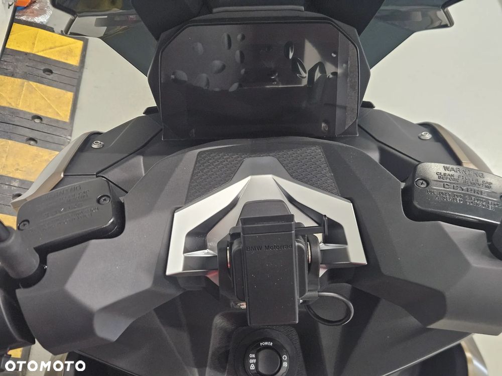 BMW C 400 X - 15