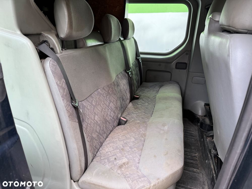 Opel VIVARO - 11