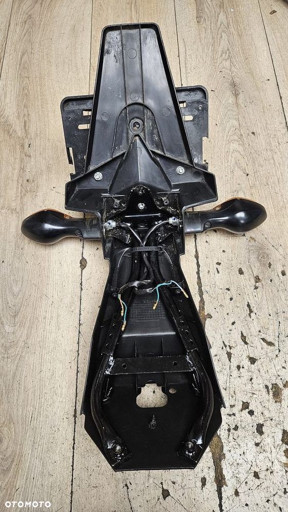 Uchwyt tablicy kierunkowskazy Honda Grom 125 - 14