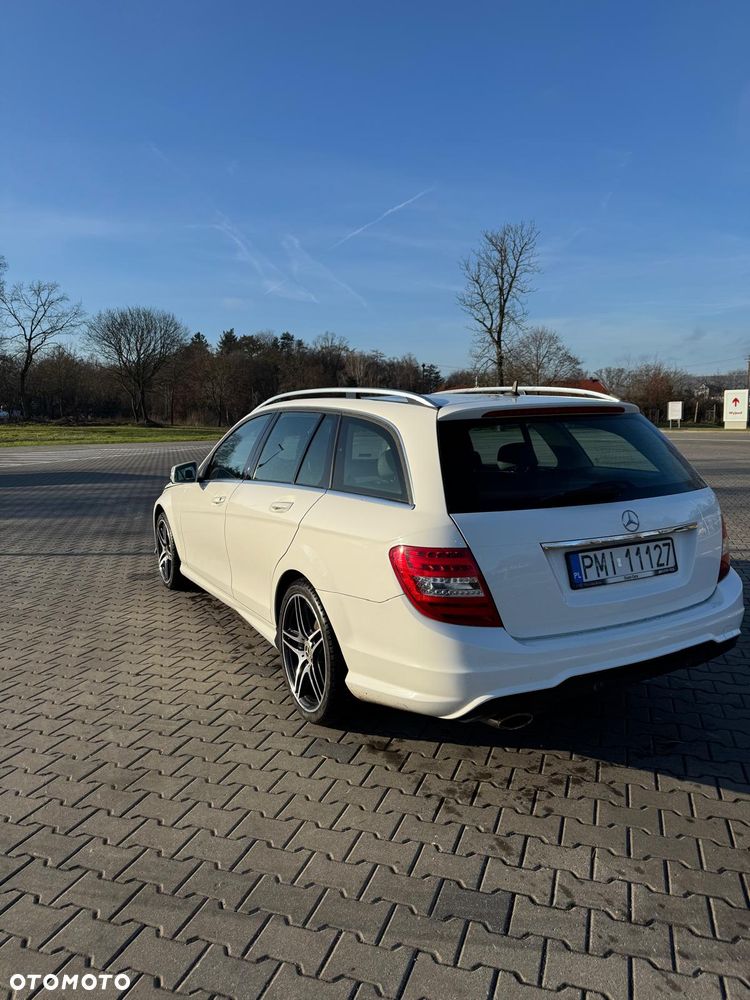 Mercedes-Benz Klasa C 220 CDI DPF (BlueEFFICIENCY) - 6