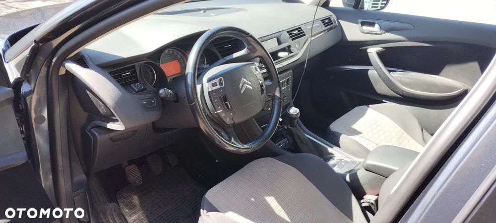 Citroën C5 2.0 16V Confort - 5