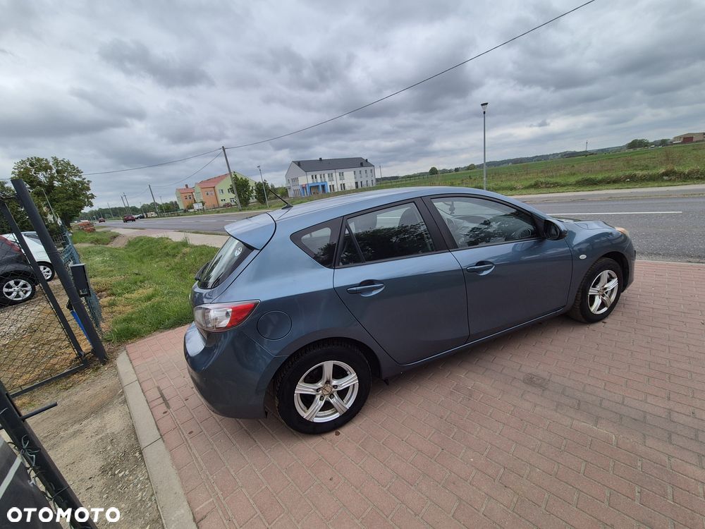 Mazda 3 - 4