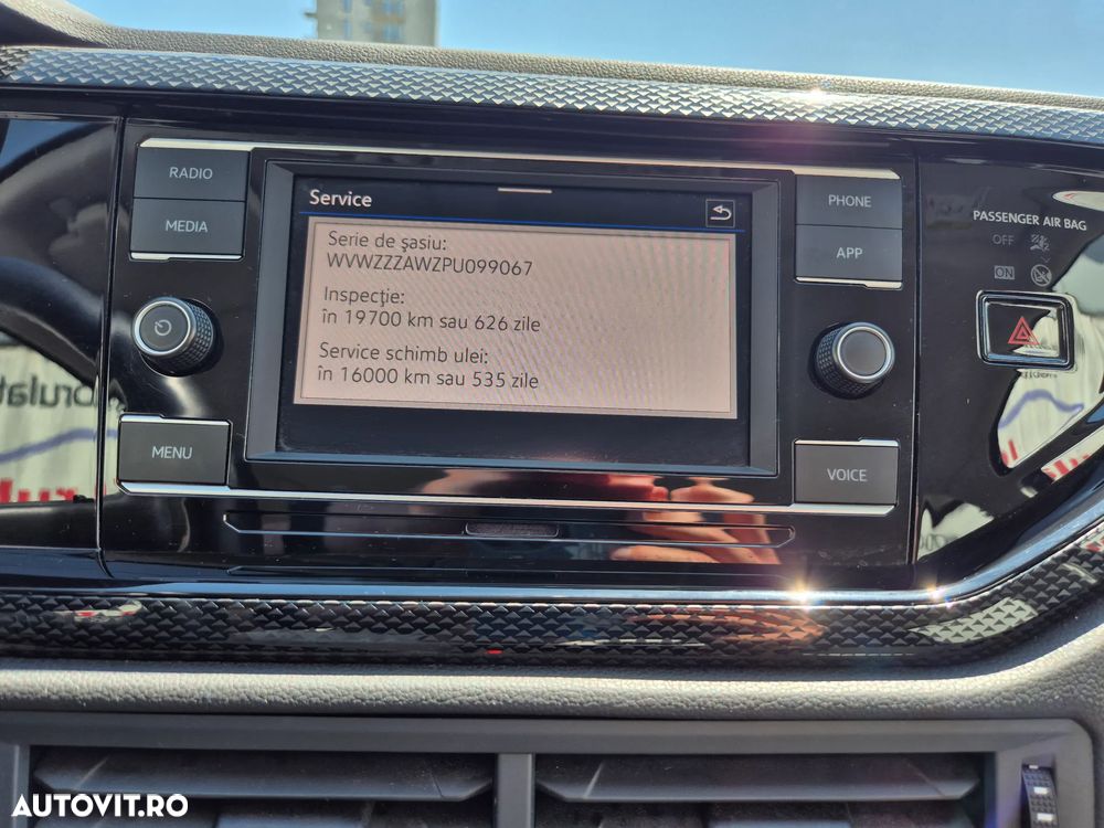 Volkswagen Polo 1.0 TSI DSG Life - 26