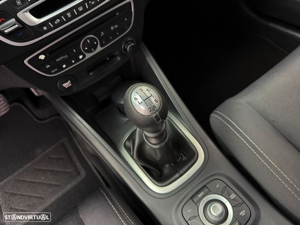 Renault Mégane Sport Tourer ENERGY dCi 110 Start & Stopp Dynamique - 18