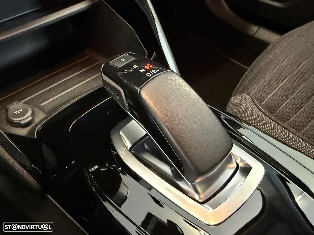 Peugeot e-2008 50 kWh Active Pack - 33