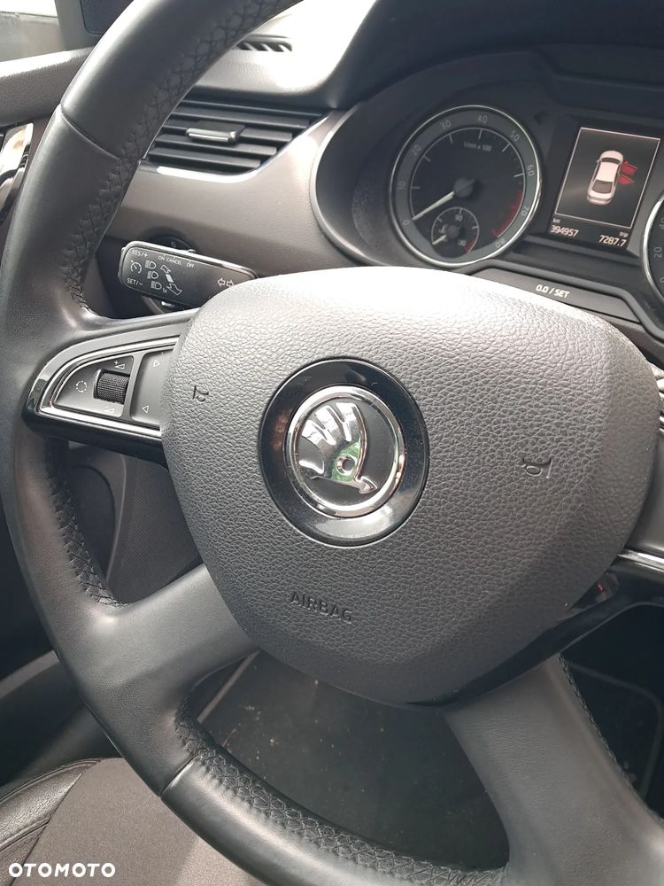 Skoda Octavia 1.8 TSI Edition DSG - 5