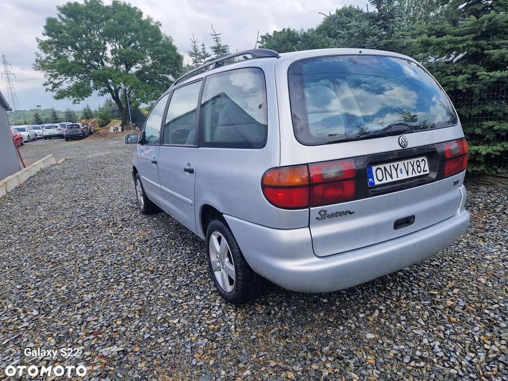 Volkswagen Sharan 1.9 TDI Comfortline - 9