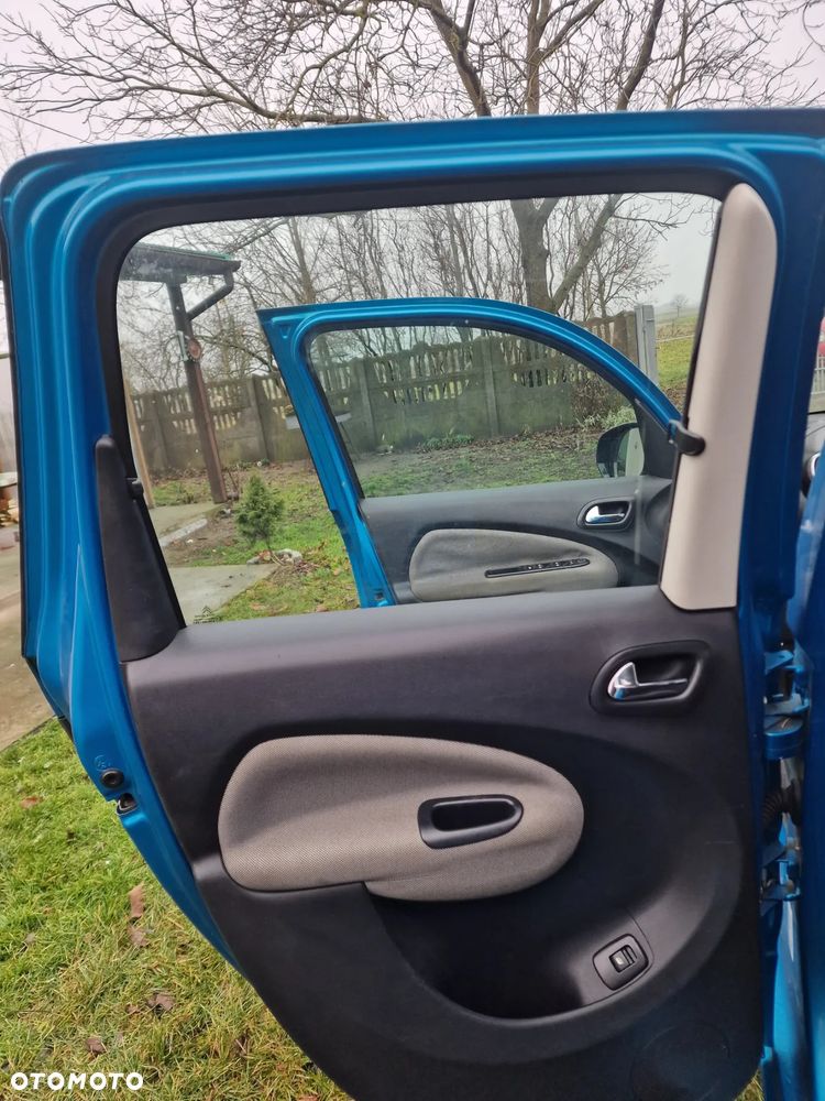 Citroën C3 Picasso VTi 120 Exclusive - 23