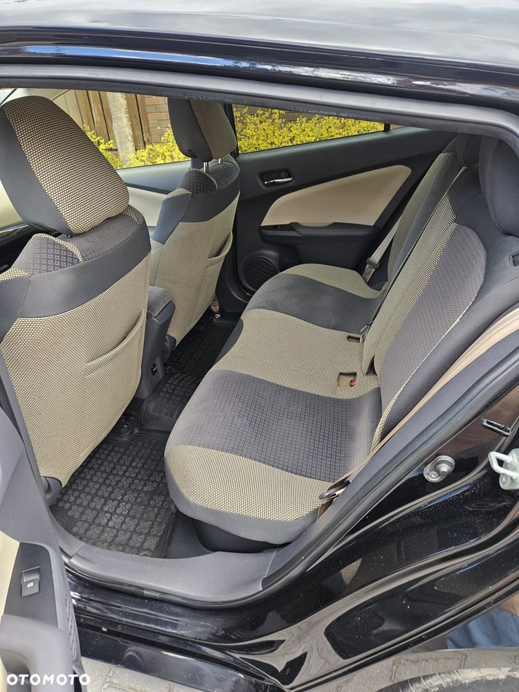 Toyota Prius Hybrid Comfort - 7