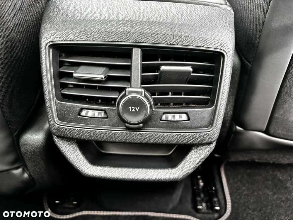 Peugeot 3008 BlueHDi 180 Stop & Start EAT6 GT - 28