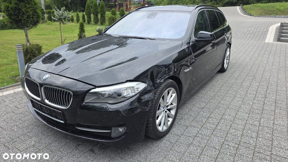 BMW Seria 5 525d - 1