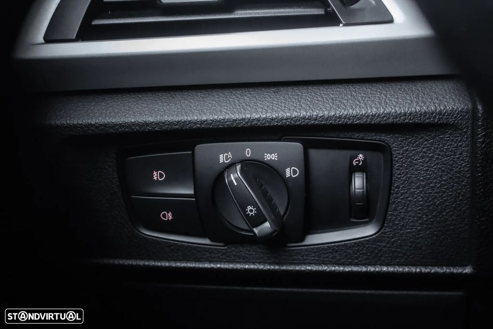BMW 116 d EfficientDynamics Edition - 19