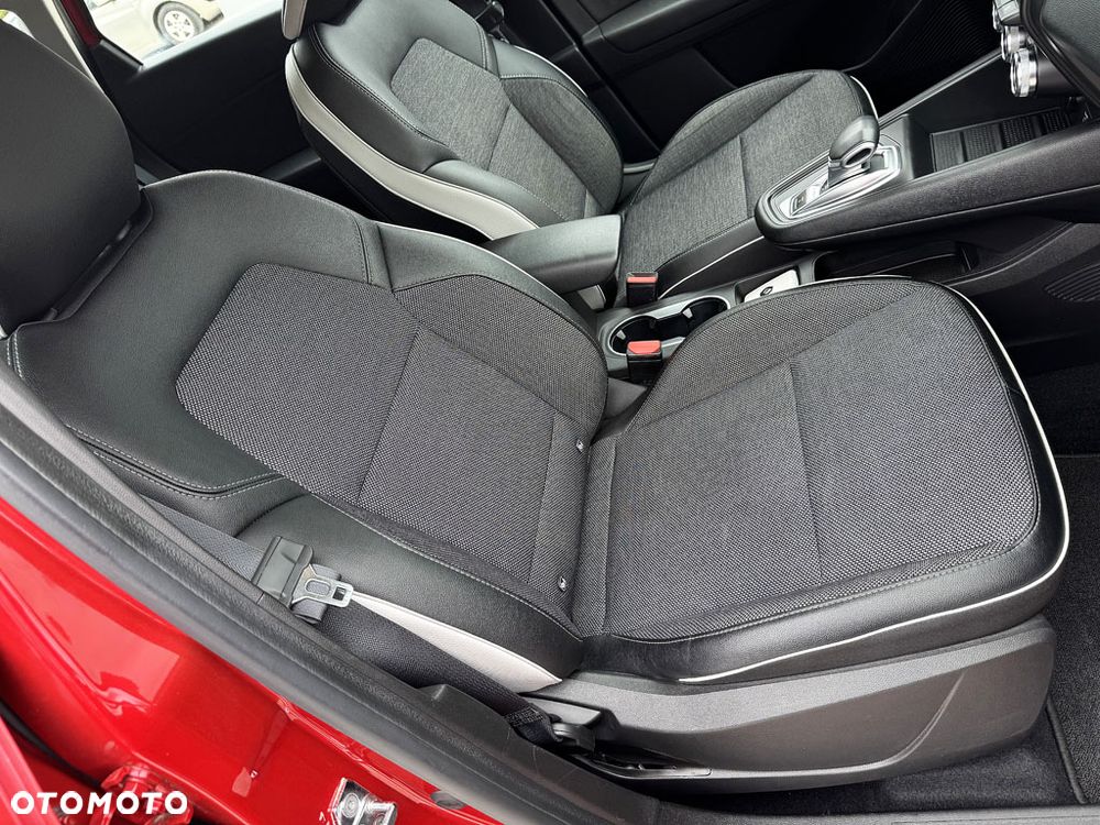 Renault Captur 1.6 E-TECH Plug-In Intens - 36