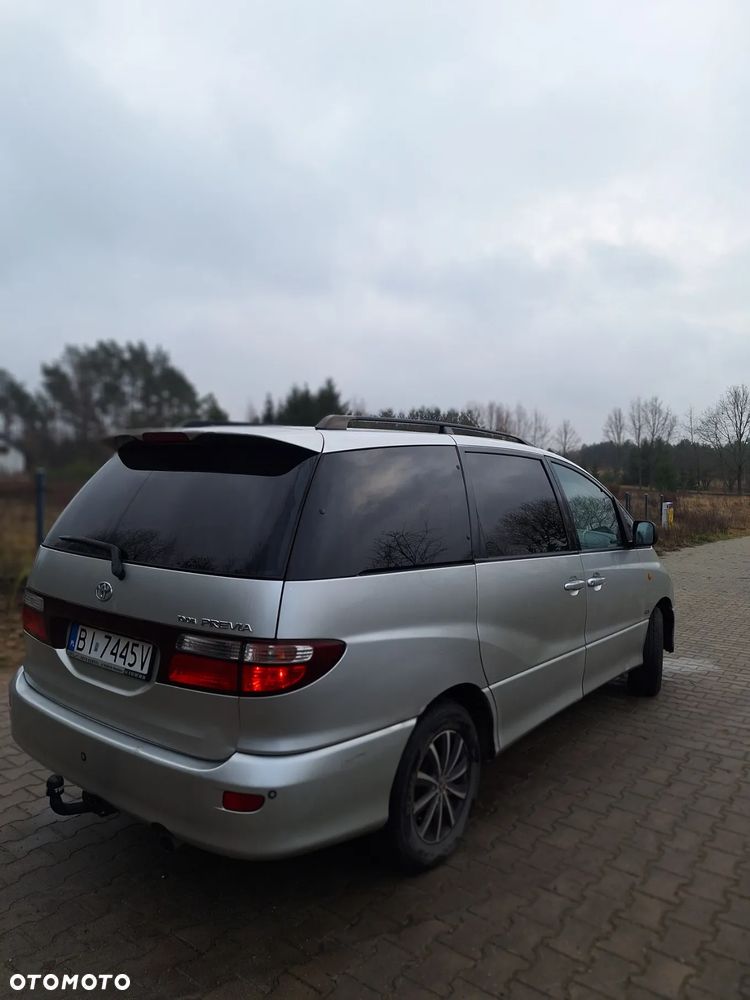 Toyota Previa 2.0 D-4D Linea Terra - 4