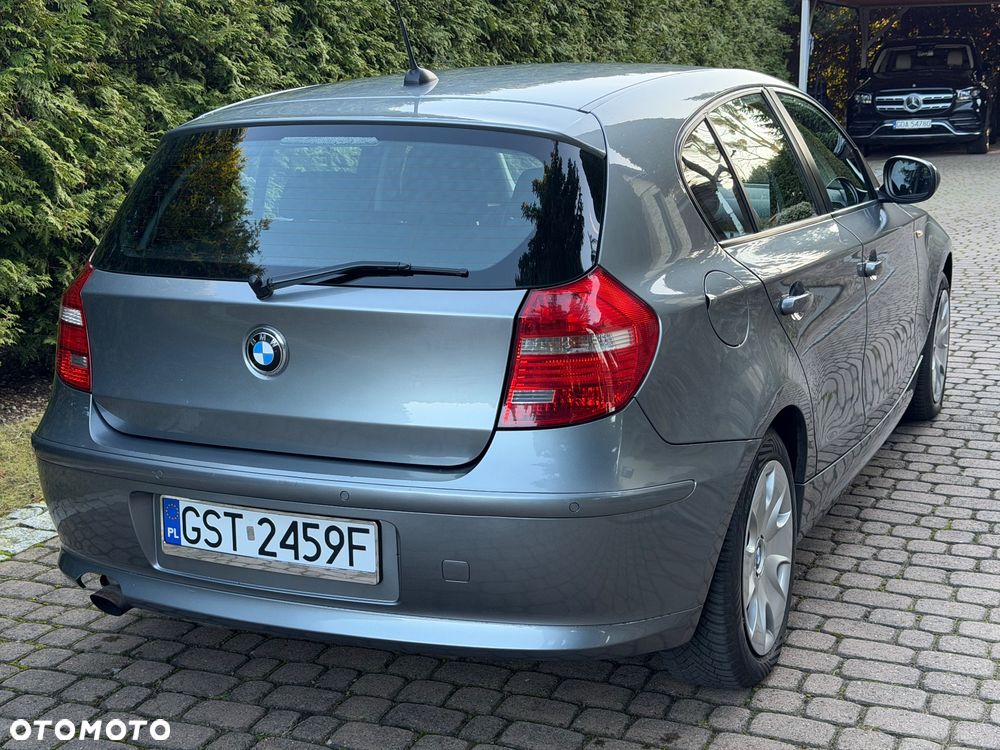 BMW Seria 1 116i - 13