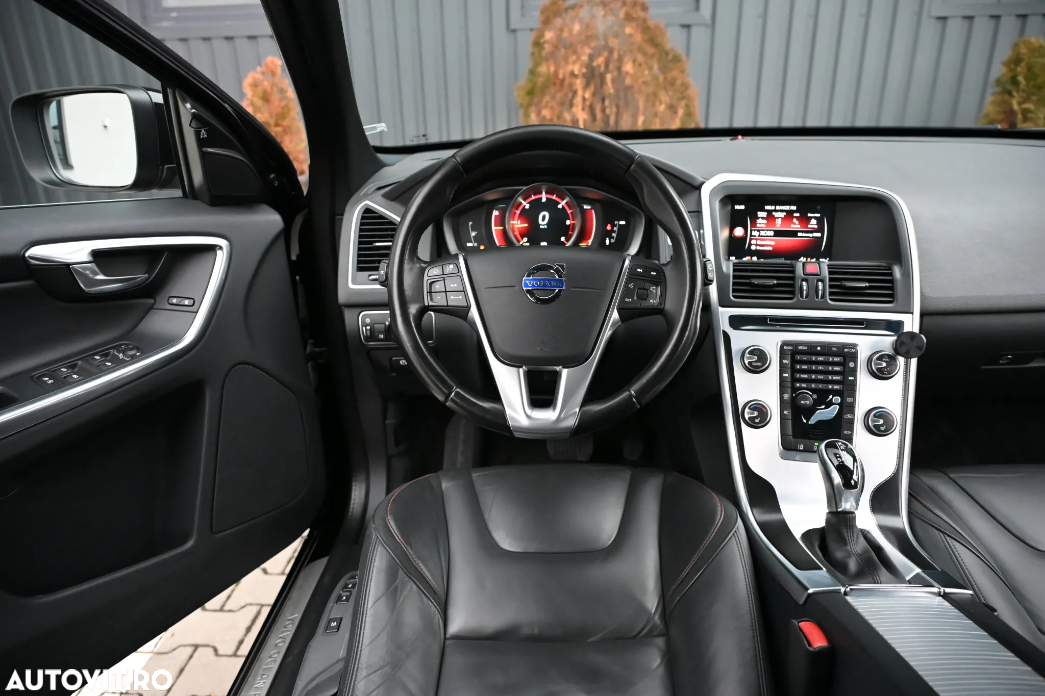 Volvo XC 60 D3 Geartronic Ocean Race - 26