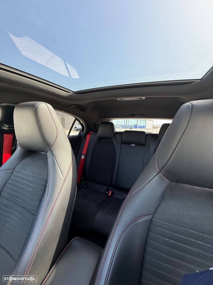 Mercedes-Benz A 45 AMG 4Matic Speedshift 7G-DCT - 14
