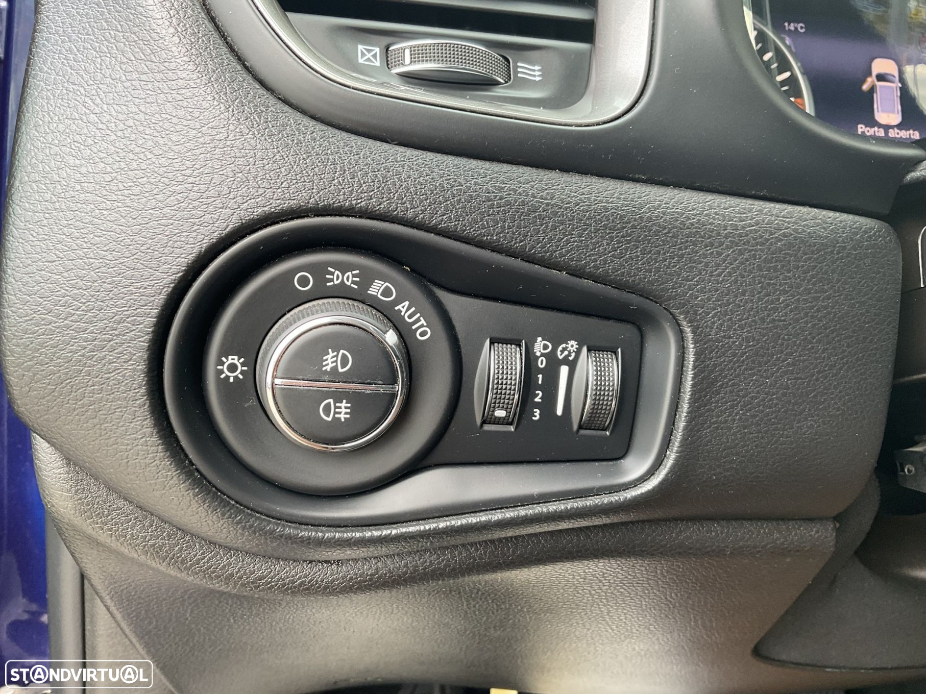 Jeep Renegade 1.0 T Limited - 20
