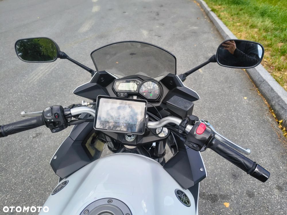 Yamaha XJ - 5