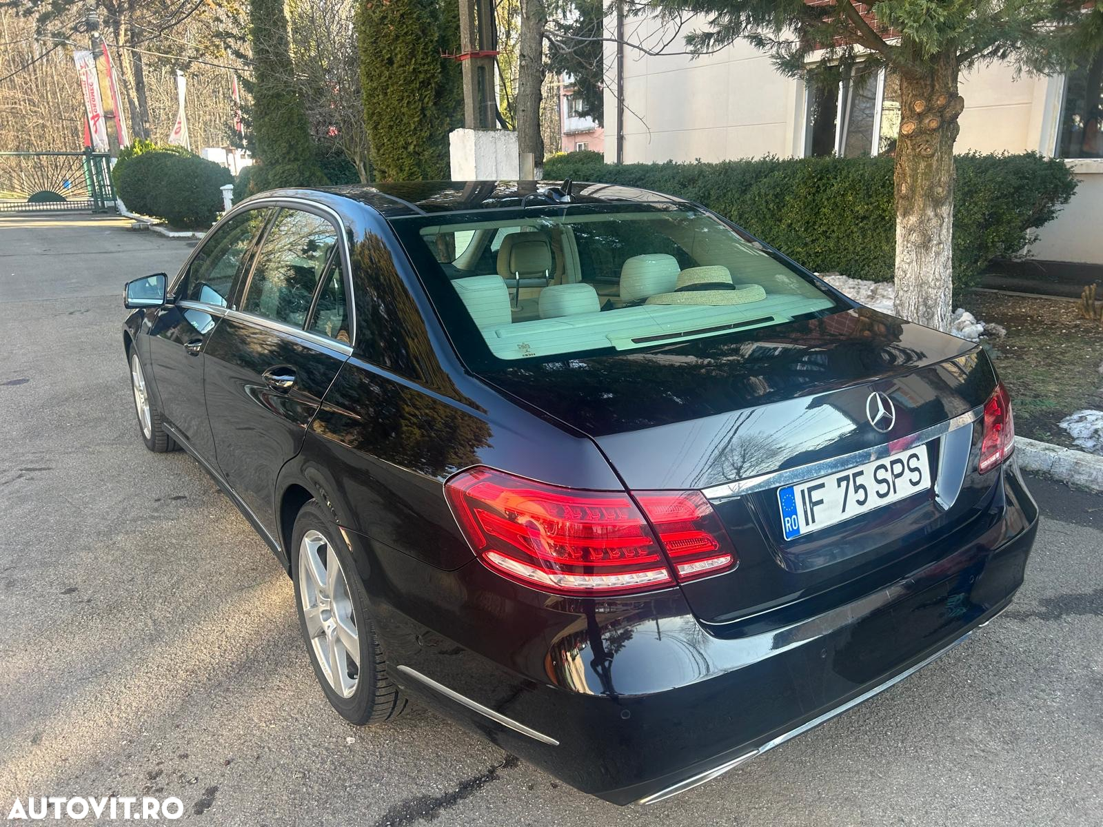 Mercedes-Benz E 350 BlueTEC 4MATIC - 15