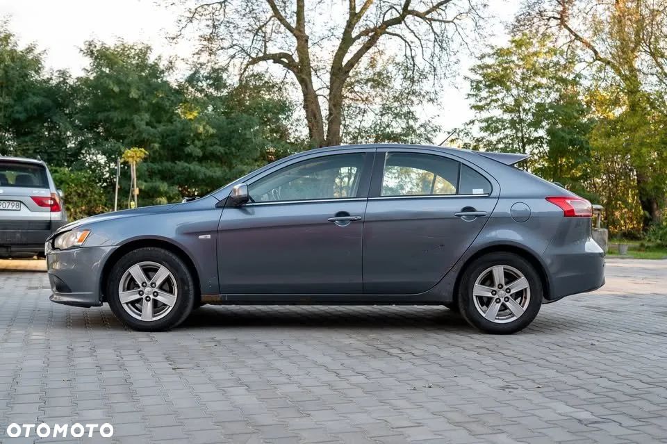 Mitsubishi Lancer 1.8 Intense - 6