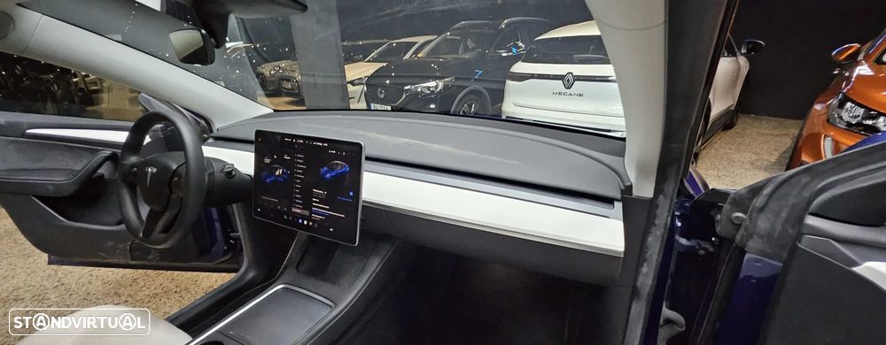 Tesla Model Y Performance Tração Integral - 14