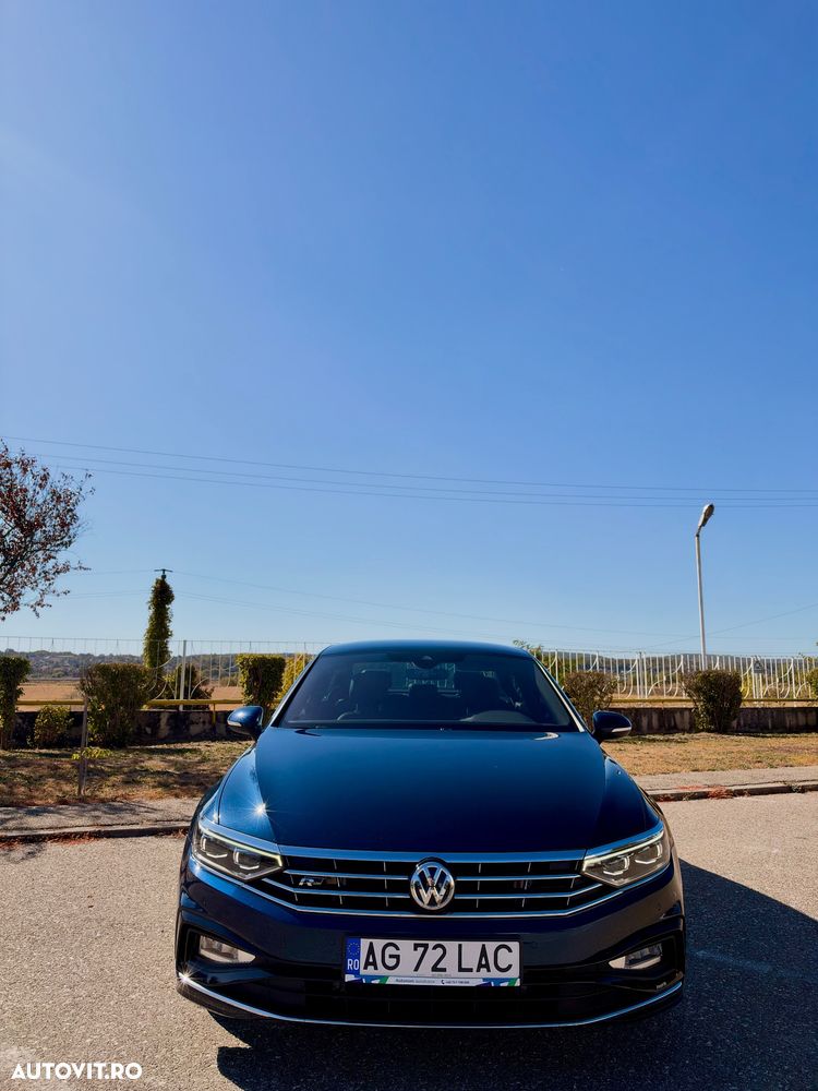 Volkswagen Passat - 8