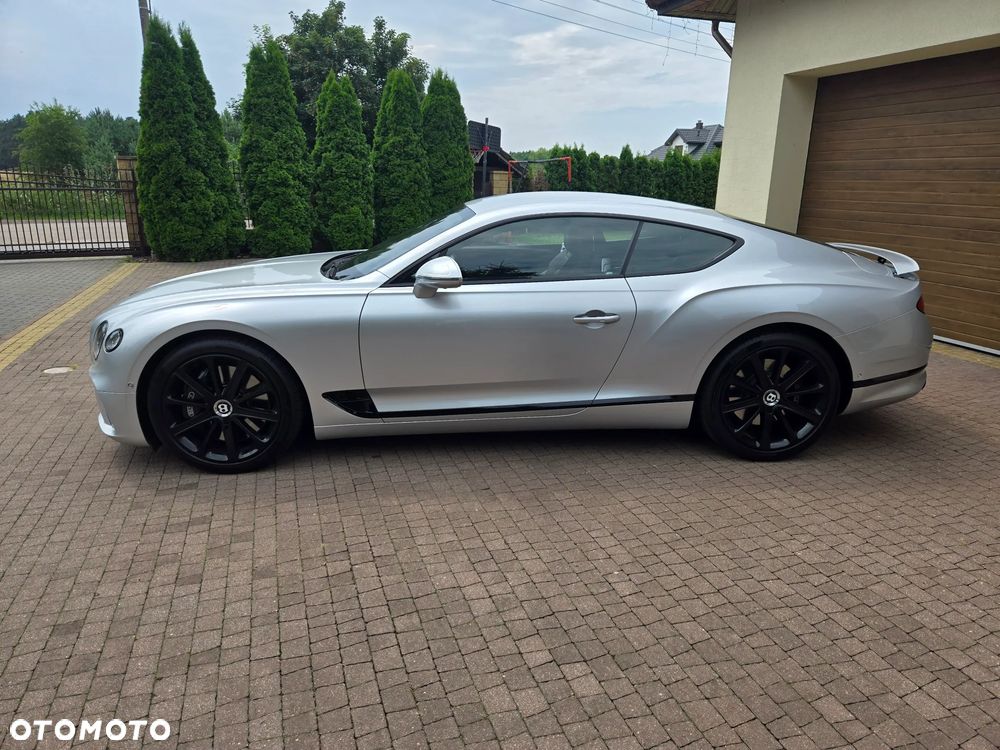 Bentley Continental GT - 9