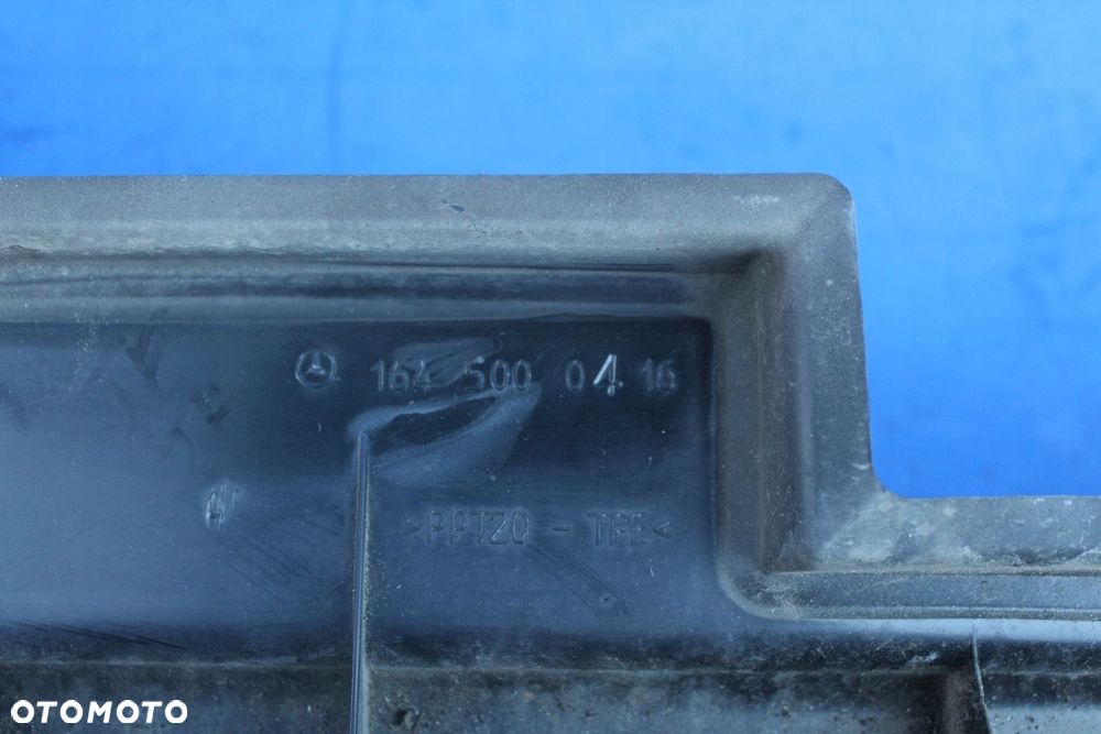Kierownica powietrza ramka chłodnicy Mercedes ML W164 4.0 CDI A1645000416 - 8