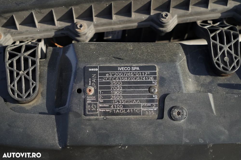 Iveco DAILY 35-160 / 4.3 M CONTAINER / TWIN GVWR: 3500 KG / IMPORTAT - 36