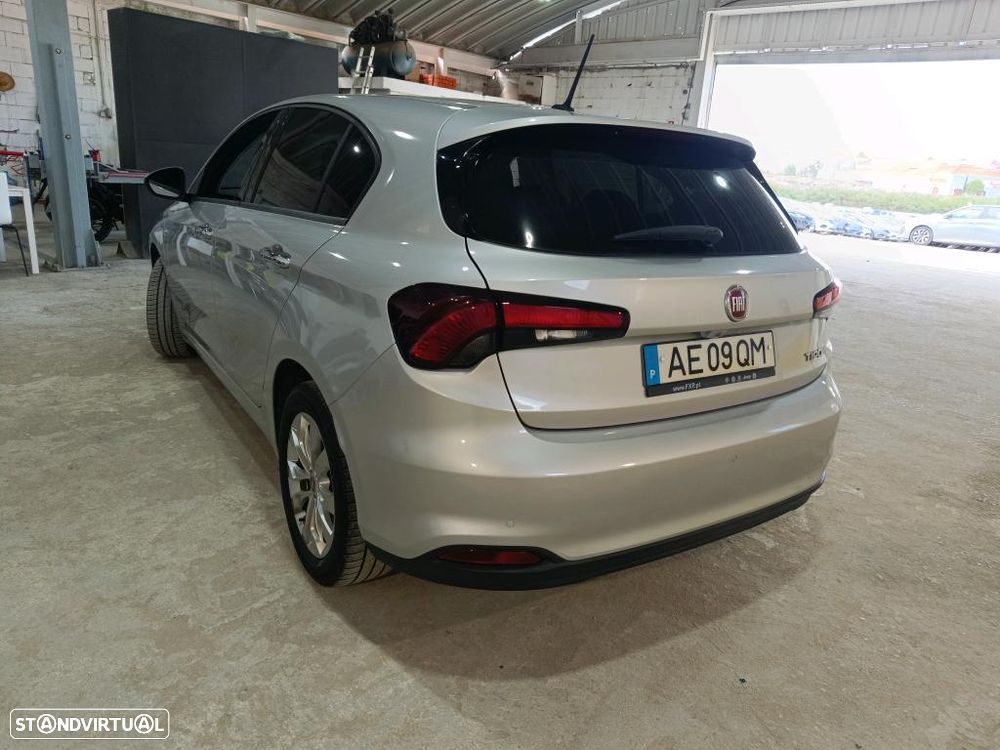Fiat Tipo 1.3 M-Jet Lounge - 2