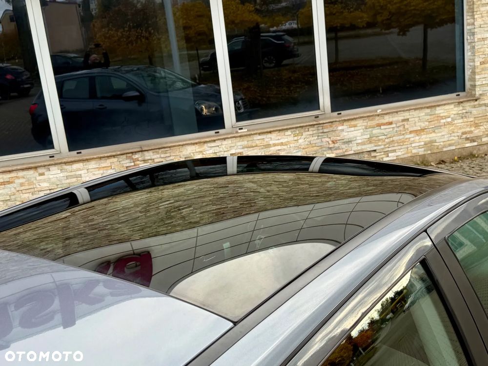 Nissan Qashqai 2.0 4 x 4 tekna - 22