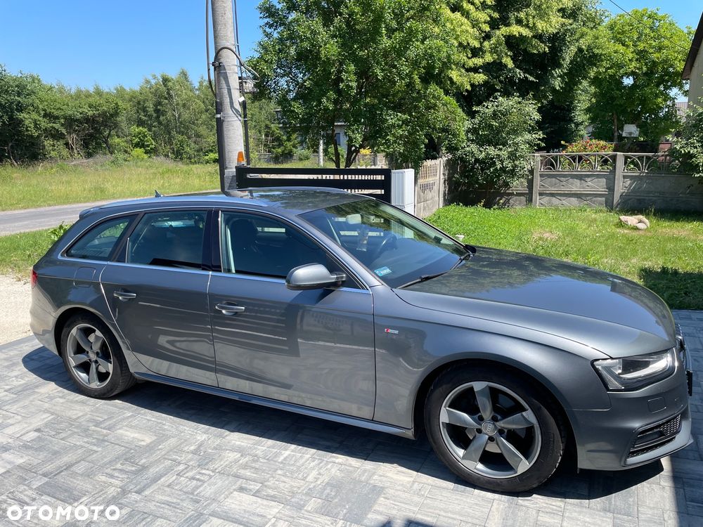 Audi A4 Avant - 1
