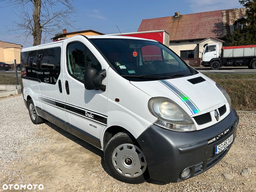 Renault Trafic - 1