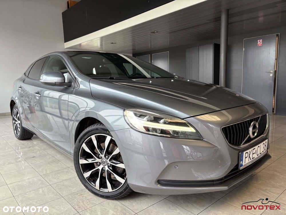 Volvo V40 T4 Momentum - 3