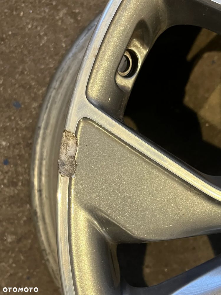 Felga Hyundai 5x114,3 7,5 x 18 ET 55 52910-G4400 1szt. - 3