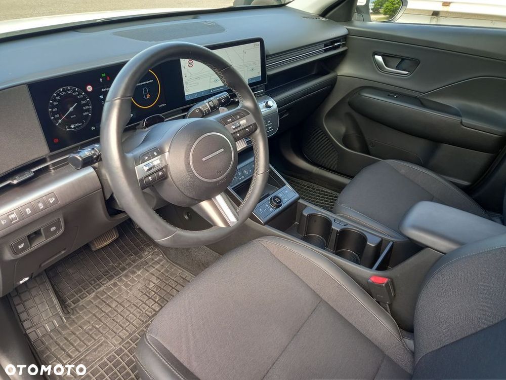 Hyundai Kona - 12