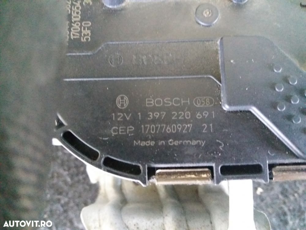 ANSAMBLU STERGATOARE CU MOTORAS VW PASSAT B8 - 4