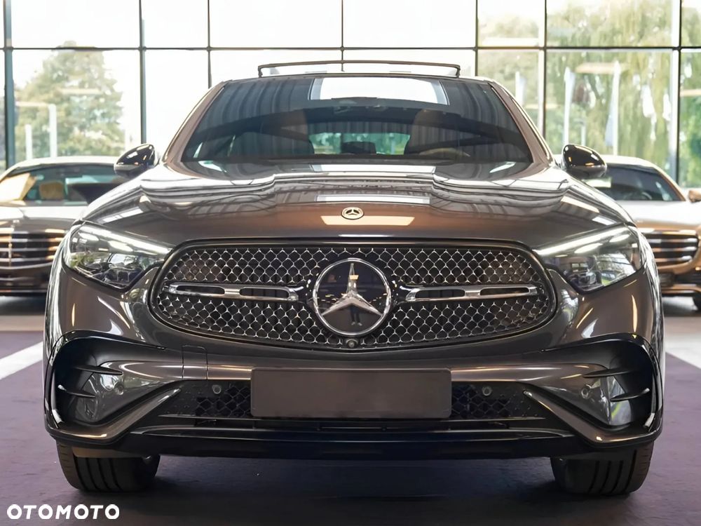 Mercedes-Benz GLC 300 4-Matic - 5